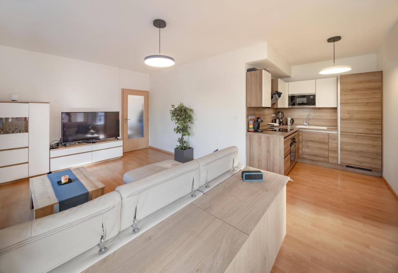 Apartman Berenika Врхлабі Екстер'єр фото